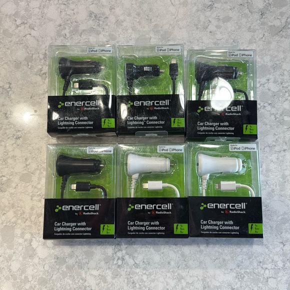 12 volt iPhone/iPad/iPod Car Charger with Lightning Connector. New in Box - Picture 1 of 5